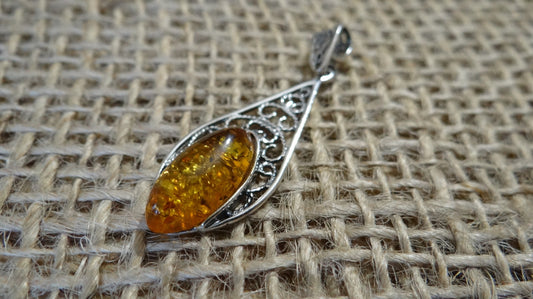 Pendentif Esmeralda