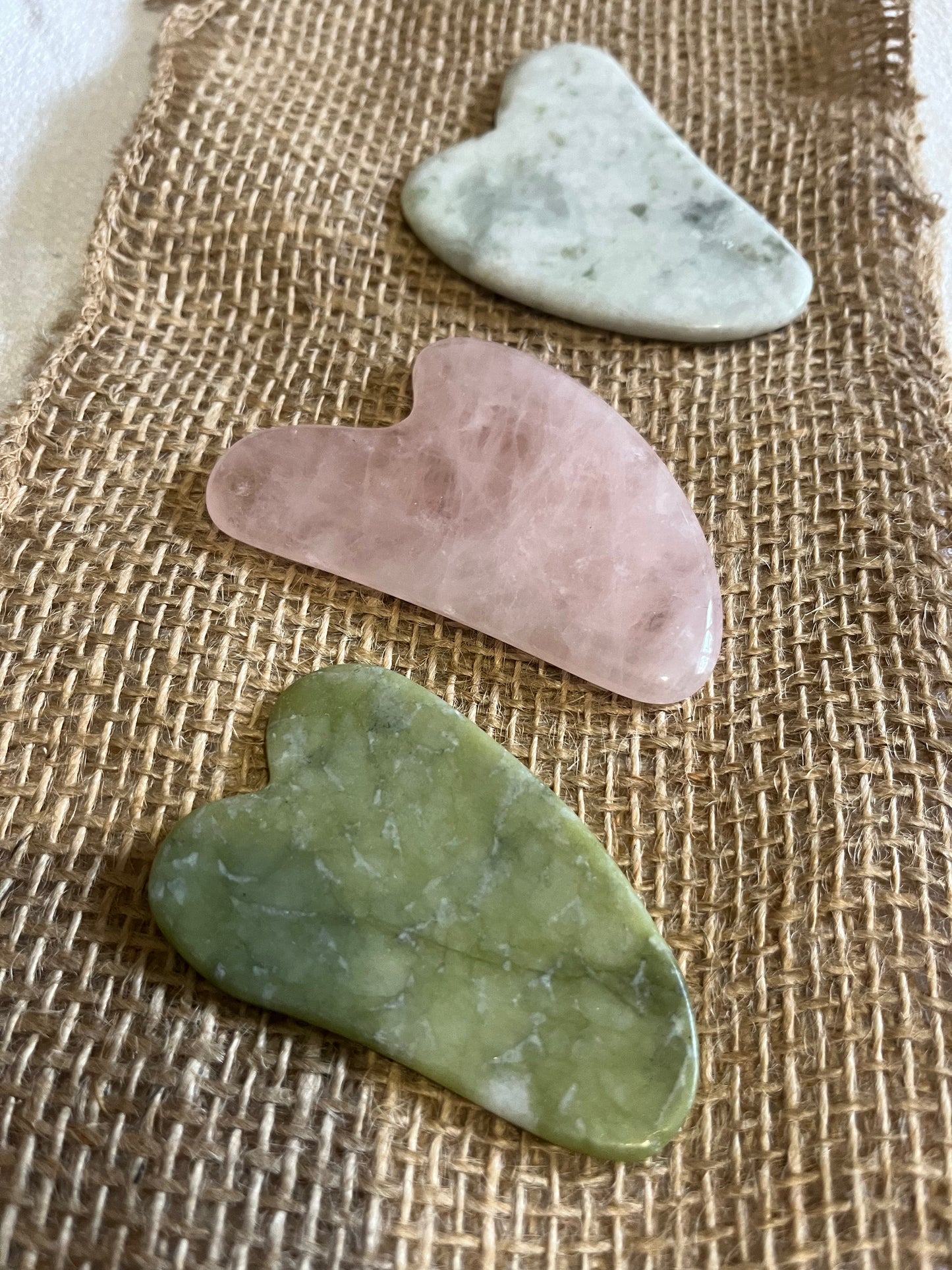 Guasha en Quartz Rose