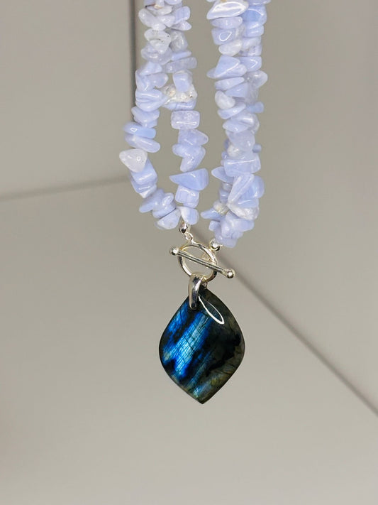 Collier Yris